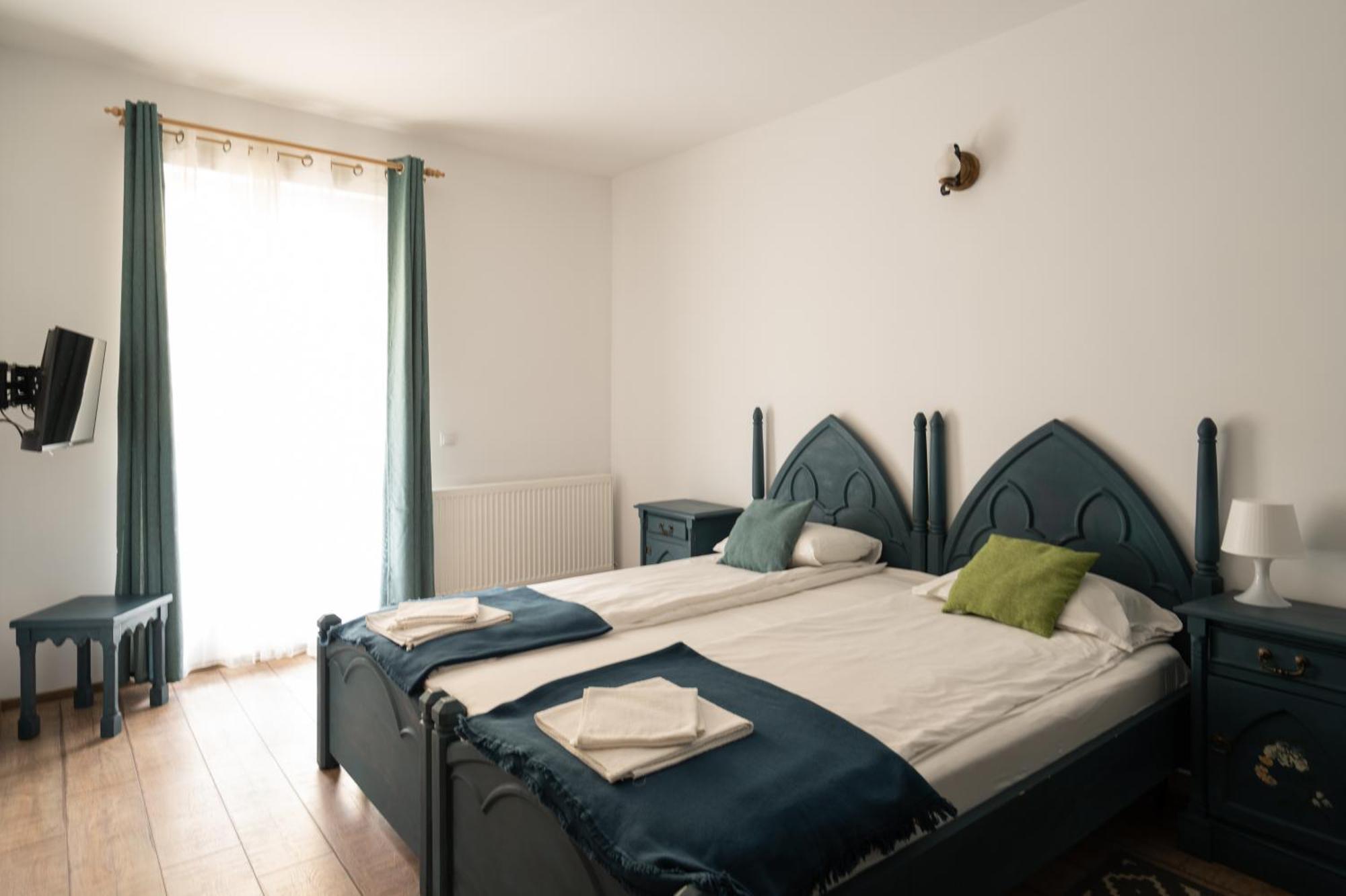Apartament cu terasă