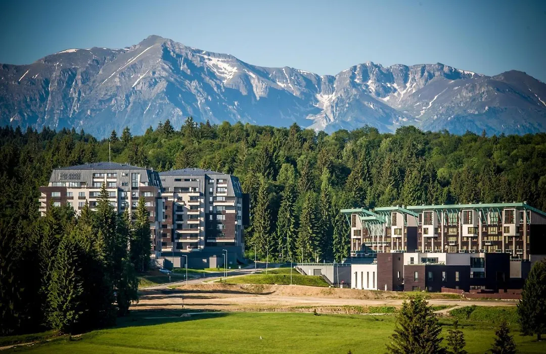 Pine Woods Apartment A27 In Silver Mountain-1