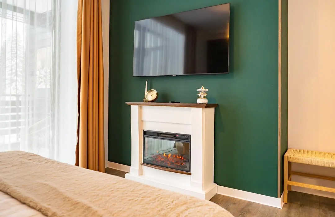 Fabulous Views Silver Mountain 3 Rooms Apartment-1