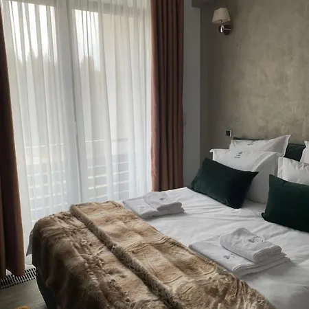 Edelweiss Apartments Silver Resort Poiana Brasov-2