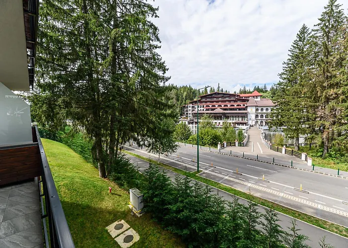 Poiana View Apartment With Private Parking Poiana Braşov